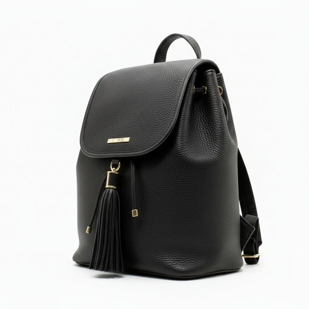 Michael Kors Bedford Black Drawstring Backpack with Gold Hardware - Picture 2 of 12